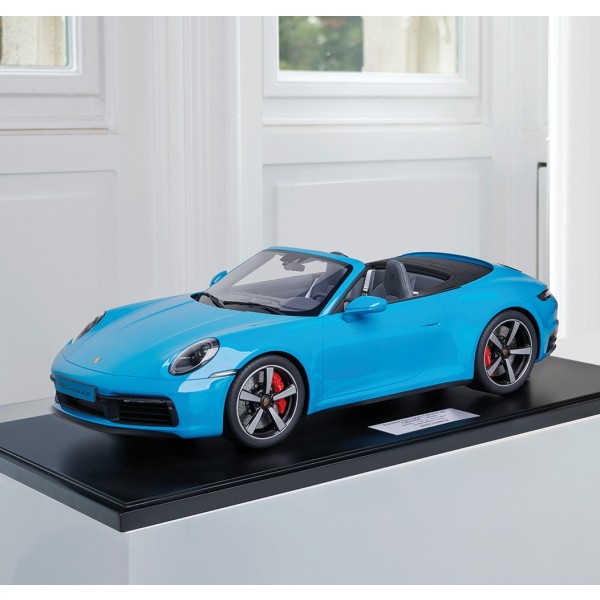 Porsche 911 (992) Carrera 4S Cabriolet - 2020 - Miami blu 1/8