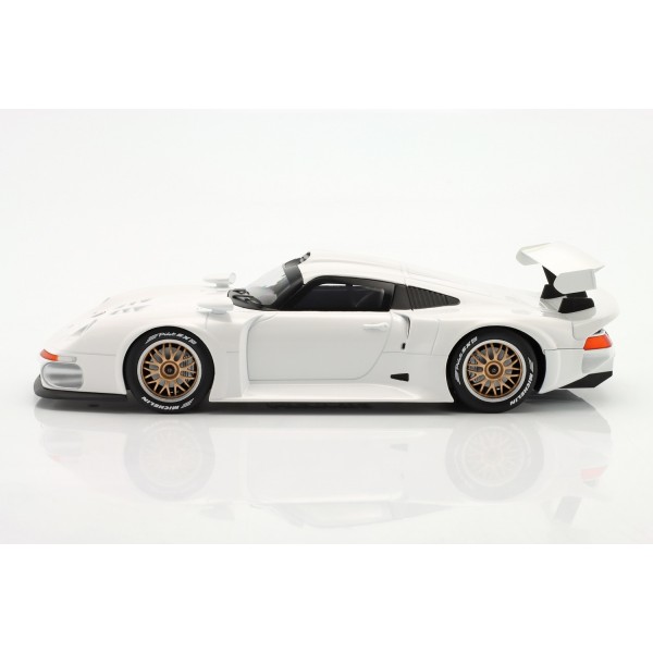 Porsche 911 GT1 white 1/18