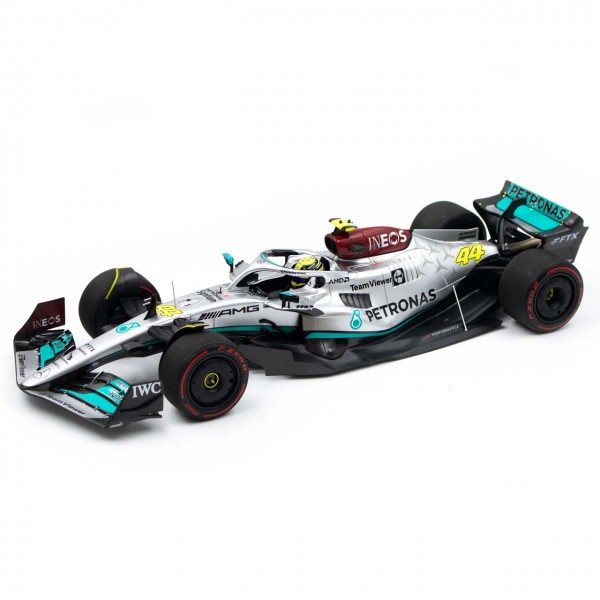 Lewis Hamilton Mercedes AMG Petronas W13 2022 1:18