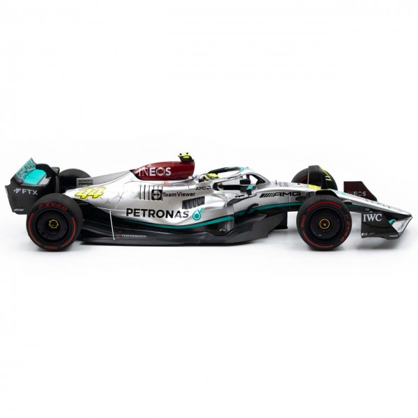 Lewis Hamilton Mercedes AMG Petronas W13 2022 1:18