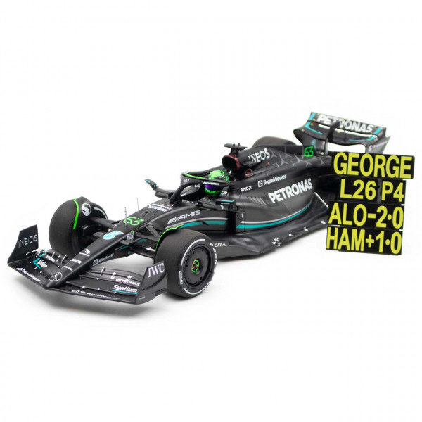 George Russell Mercedes AMG Petronas W14 Formel 1 Bahrain GP 2023 1:18