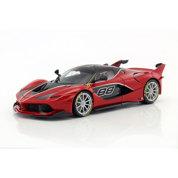 Ferrari FXX-K #88 red / black 1/18