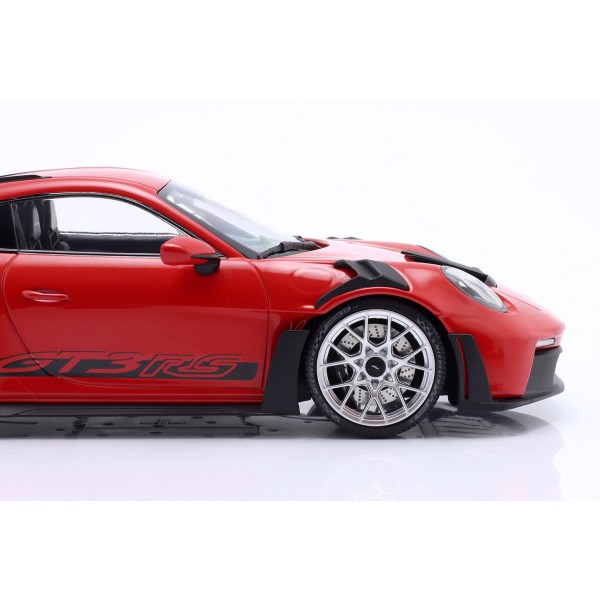 Porsche 911 (992) GT3 RS 2023 rot / Decor silber 1:18